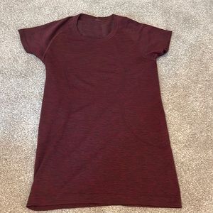 Lululemon My Pace Race Burgundy Tee, Size 6